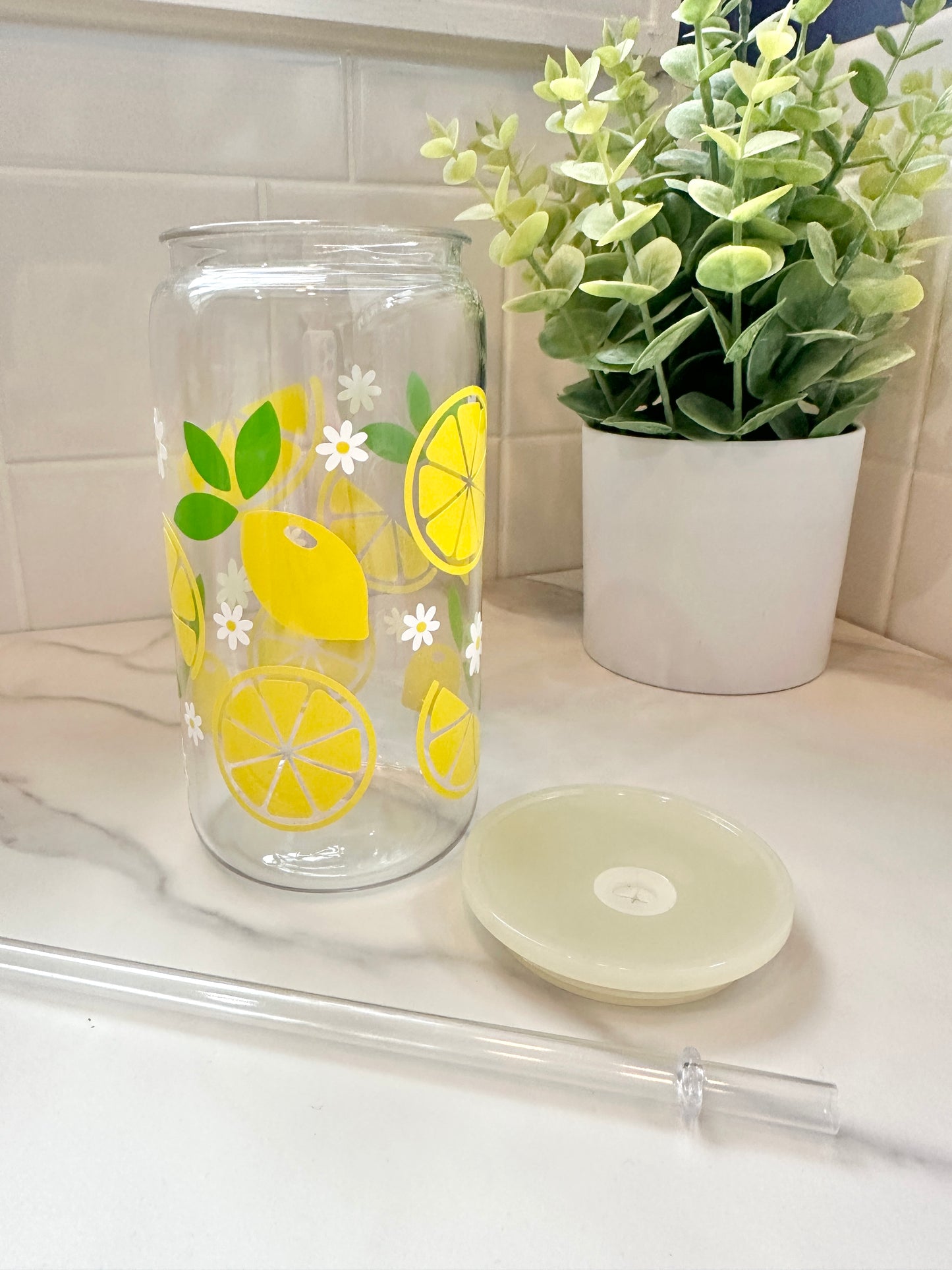 Plastic Cup with Lid and Straw