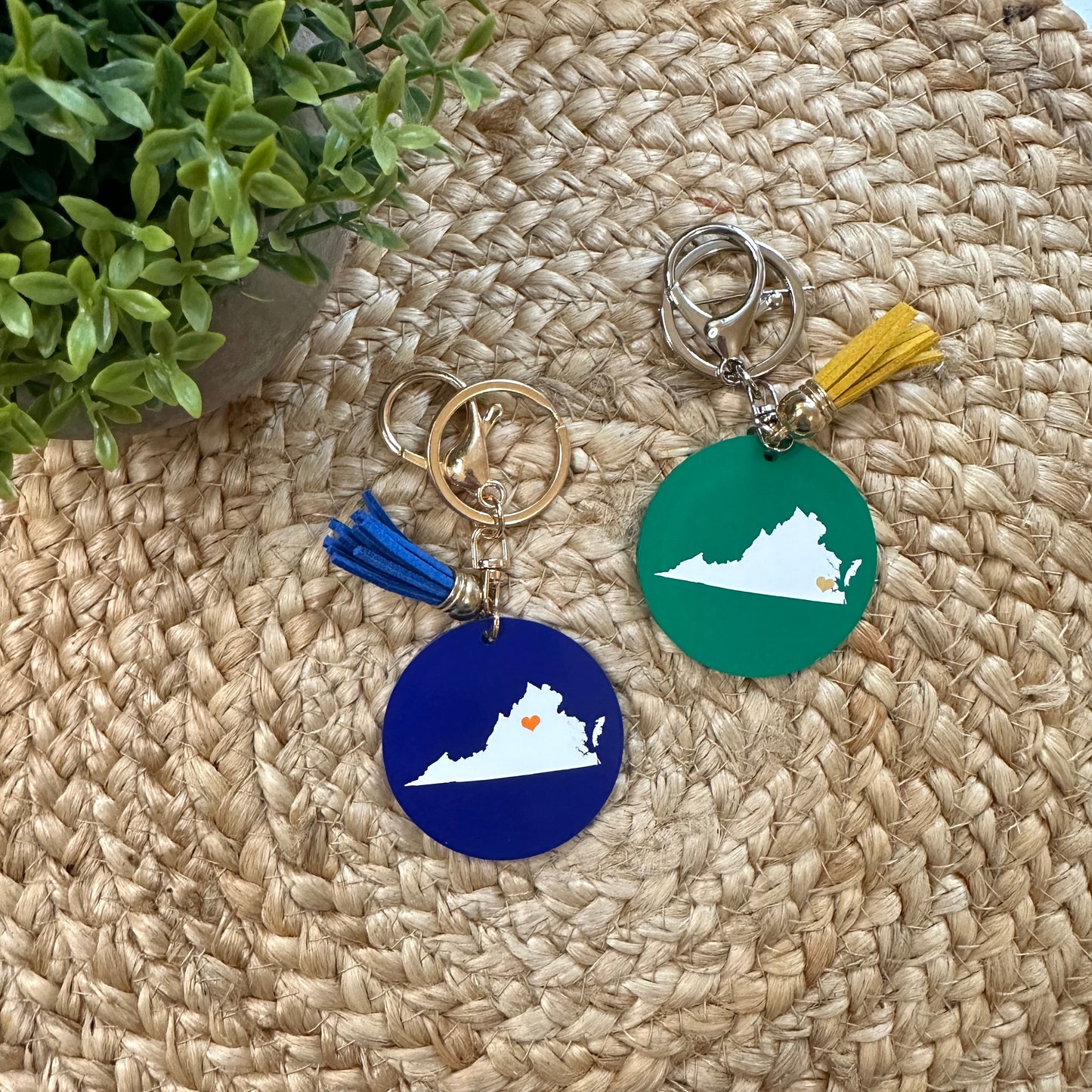 green and gold Virginia keychain