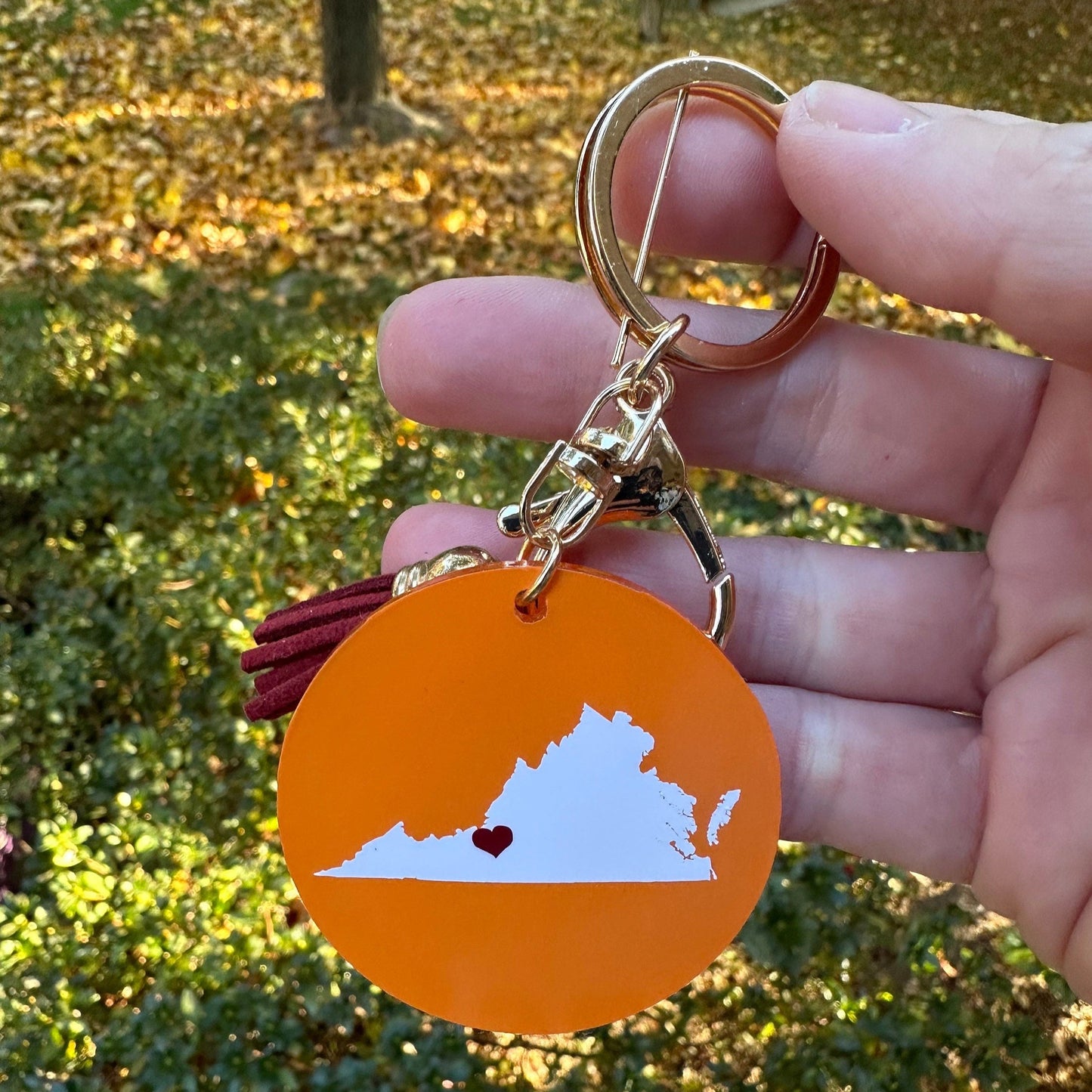 maroon and orange keychain