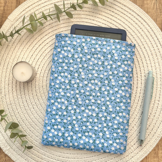 daisies on blue fabric kindle sleeve