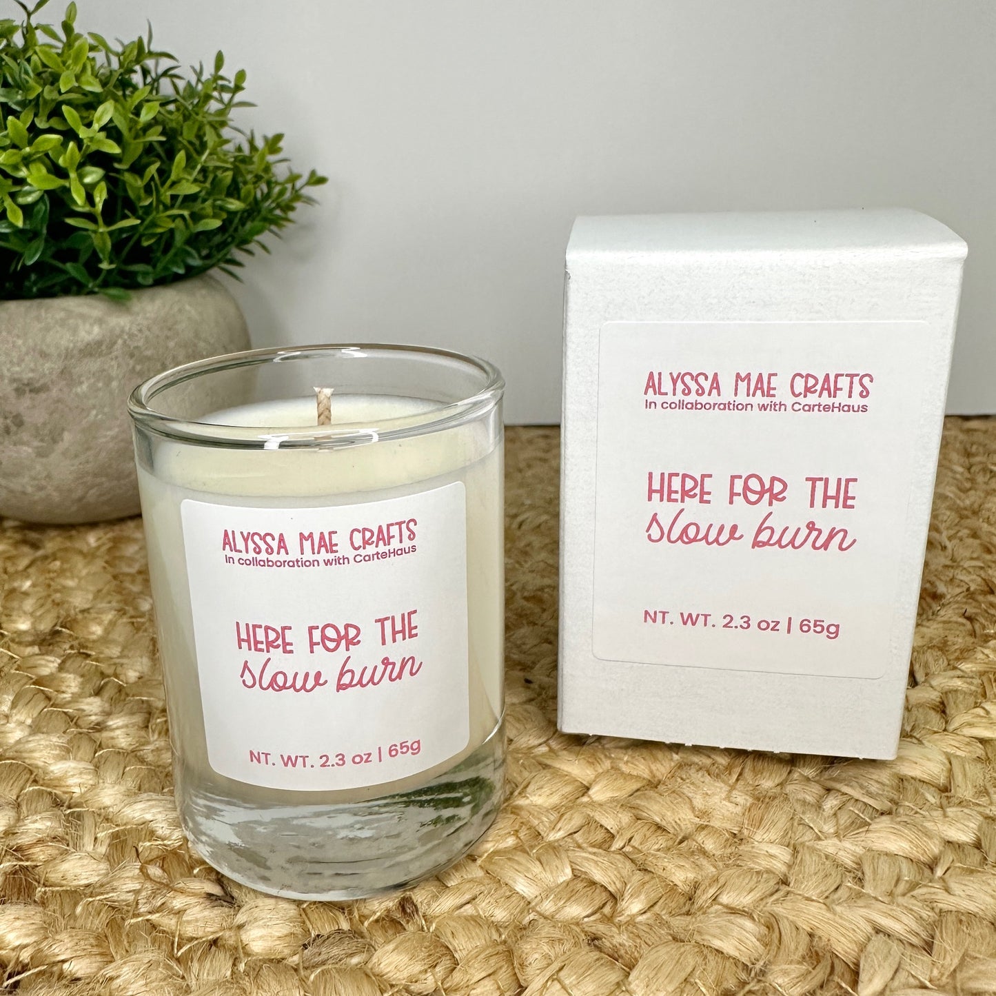 romantasy candle with box