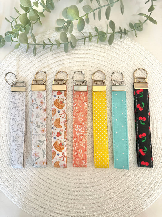 keychain wristlets with key rings